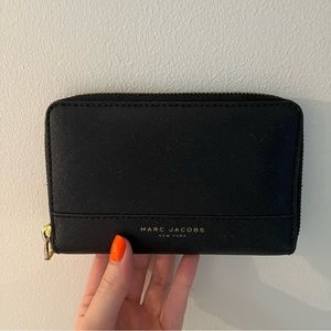 Marc by Marc Jacobs Black Leather Zip Wallet